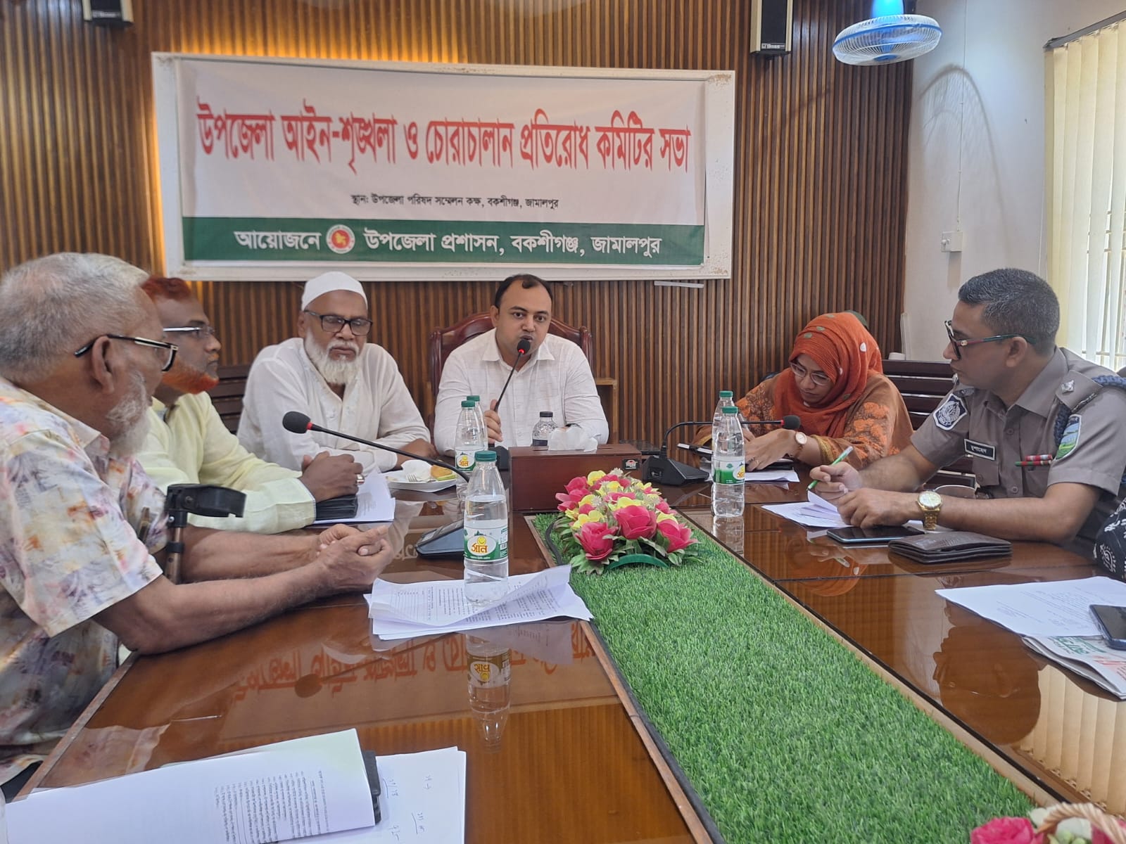 বকশীগঞ্জে আইন-শৃঙ্খলা ও চোরাচালান প্রতিরোধ কমিটির সভা