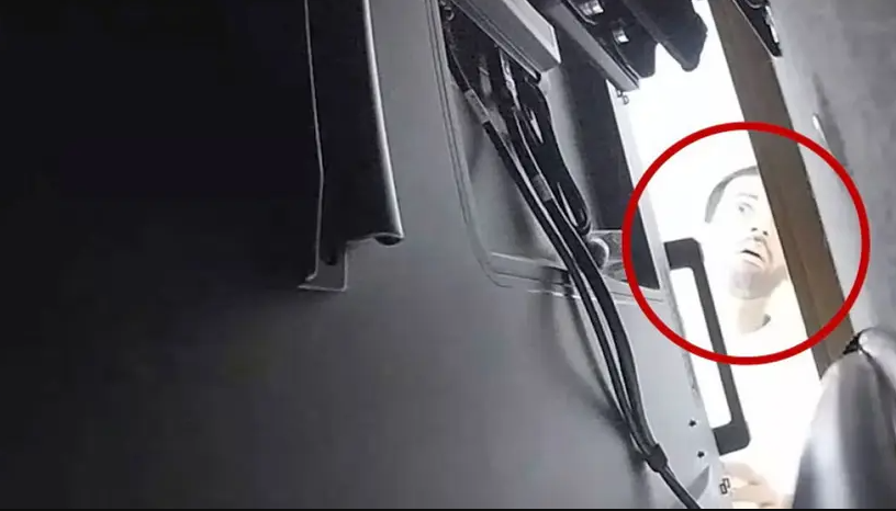 গোপনে বৈঠক রেকর্ড, সৌদি প্রকৌশলী গ্রেপ্তার