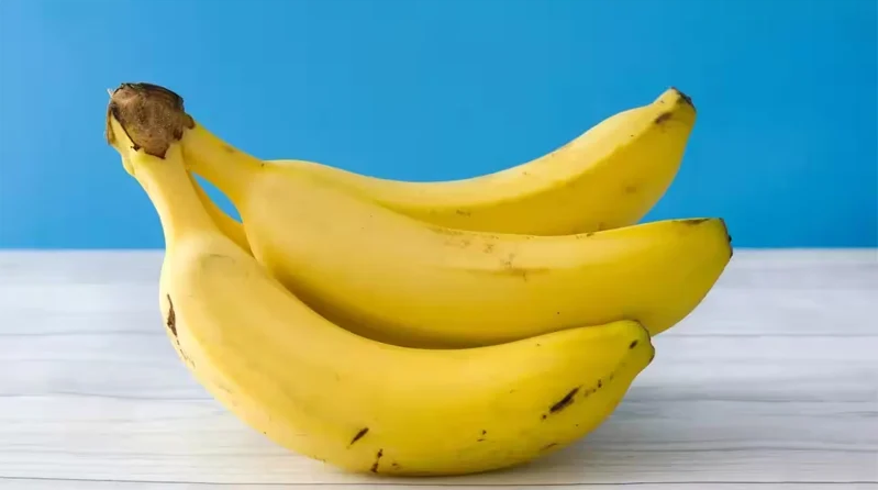 শীতকালে কলা খেলে কি ক্ষতি হয়?