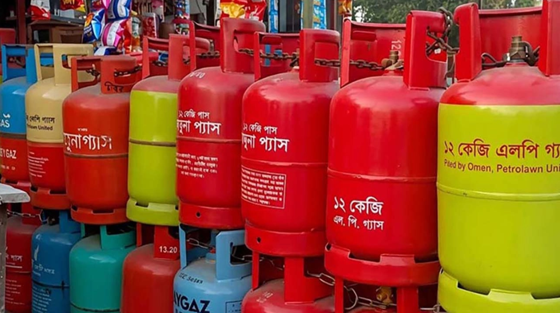 এলপিজির দাম ২ থেকে ৩ গুণ বাড়ানোর প্রস্তাব